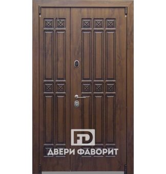 металлическая двустворчатая тамбурная дверь, отделка МДФ с двух сторон